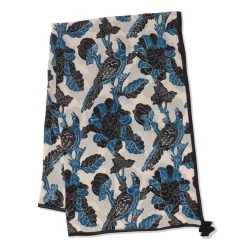 The Metropolitan Museum of Art Blue & White Stylized Birds Oversize Oblong Scarf Clearance
